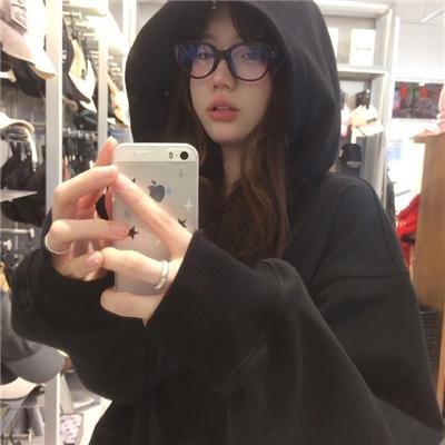 小姐好黑